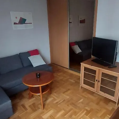 K2013 Astra Grand-tourist Apartment