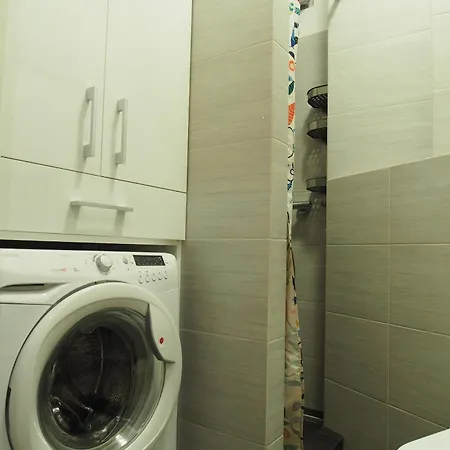 K2013 Astra Grand-tourist Apartment